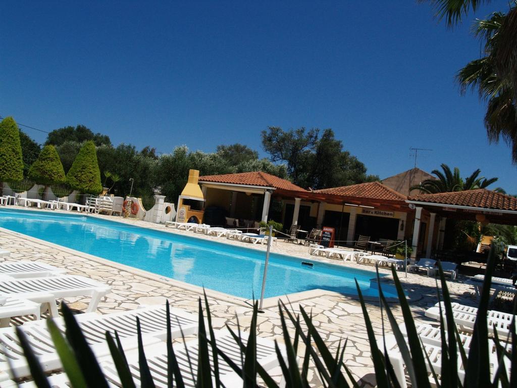 Athina Apart otel Kávos Dış mekan fotoğraf