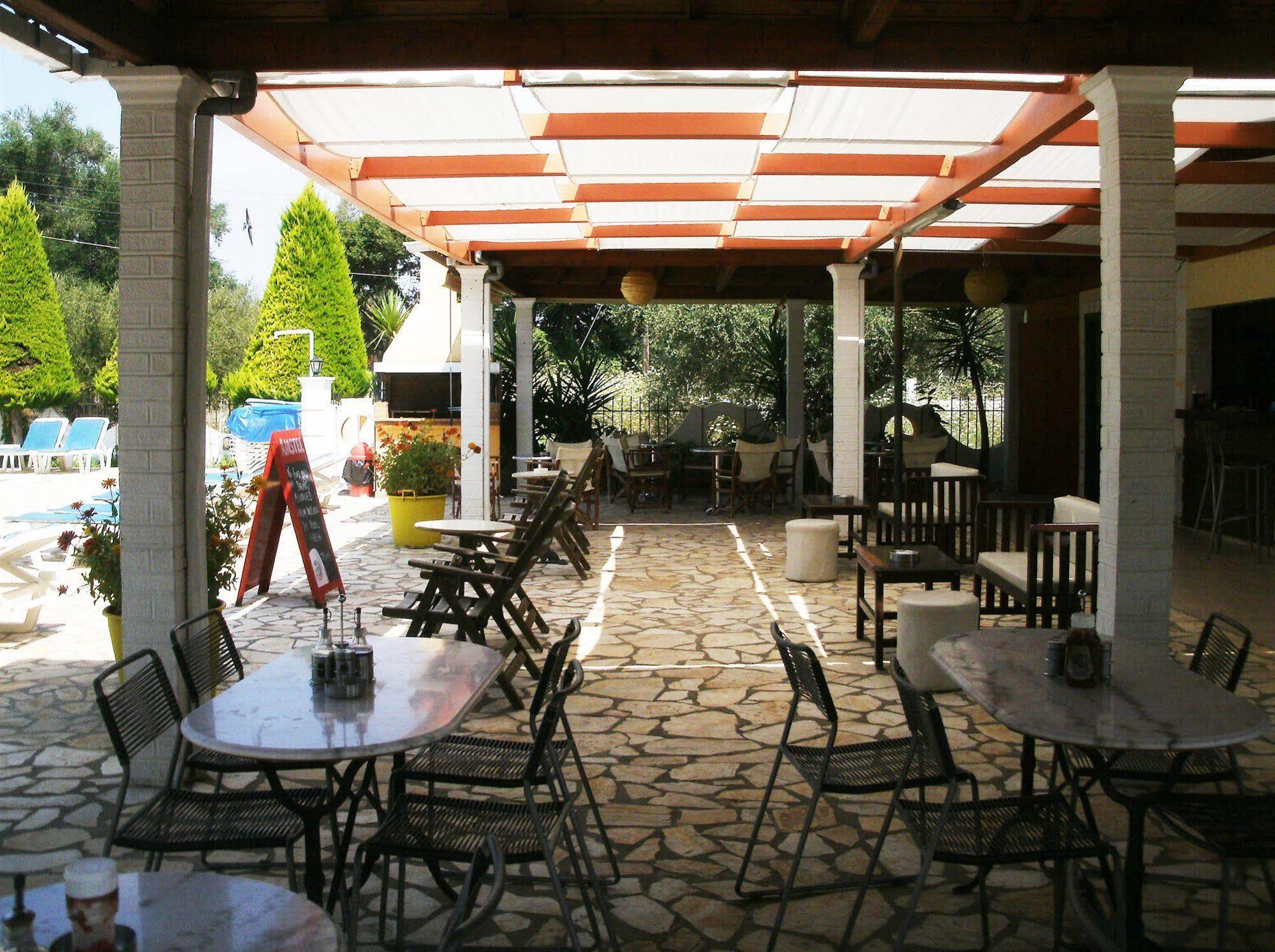 Athina Apart otel Kávos Dış mekan fotoğraf