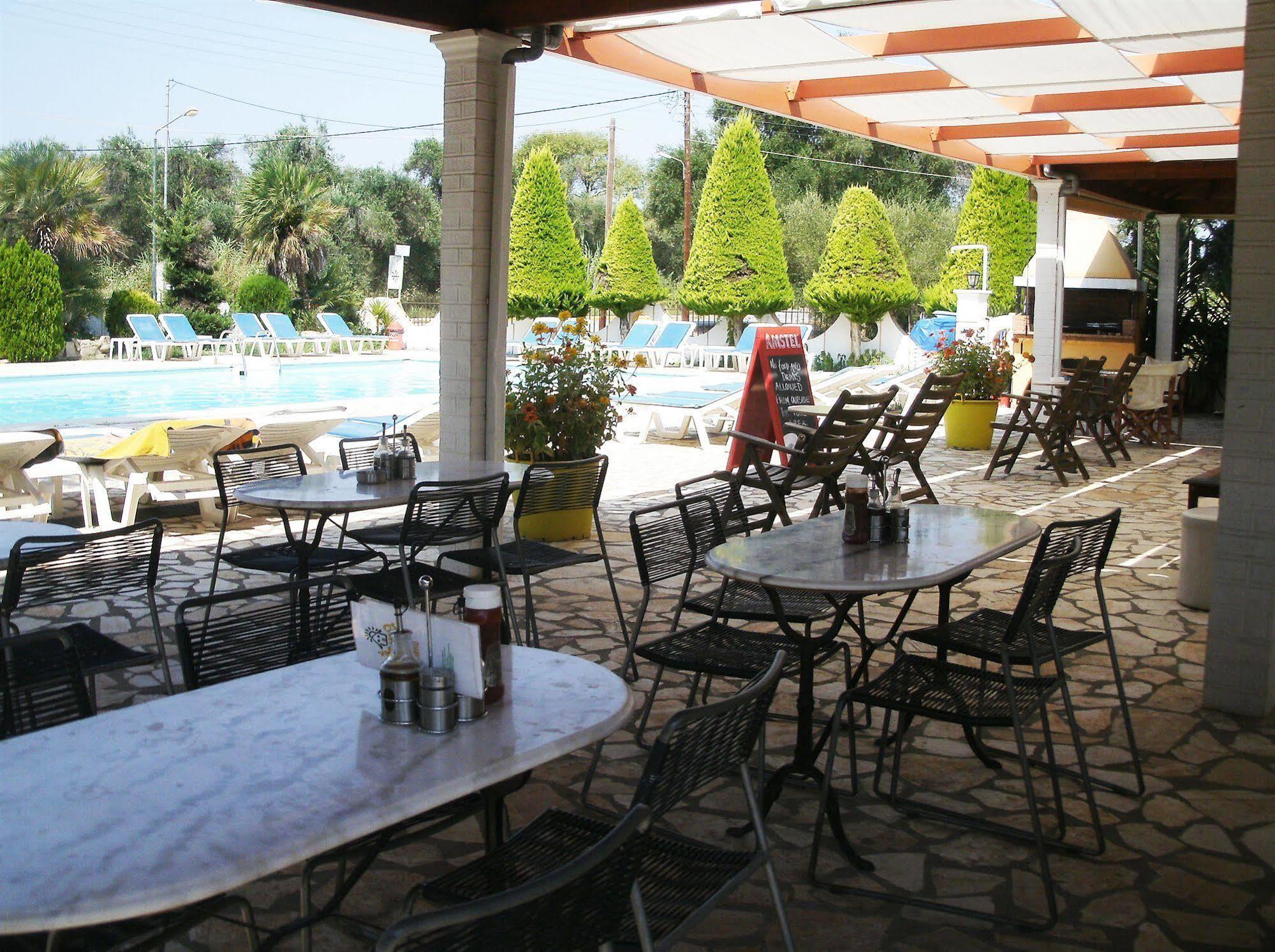 Athina Apart otel Kávos Dış mekan fotoğraf